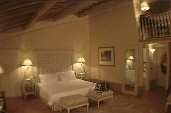 Pitti Amerighi - Residenza D'epoca فندق مبيت وإفطار بييفي أنييفولي