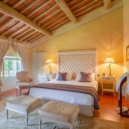 Pitti Amerighi - Residenza D'epoca 4*