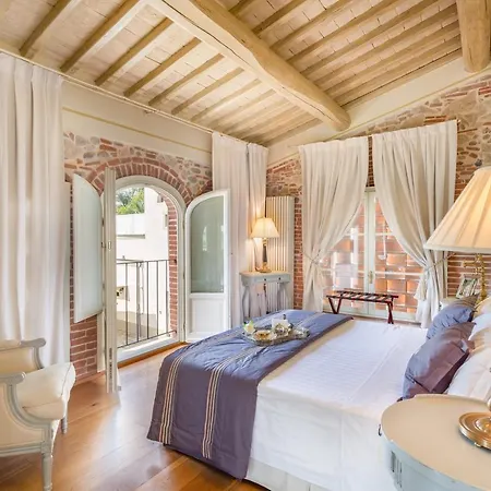 Pitti Amerighi - Residenza D'epoca 4* بييفي أنييفولي