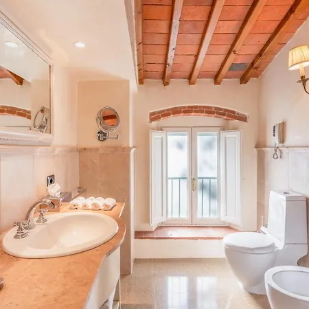فندق مبيت وإفطار Pitti Amerighi - Residenza D'epoca 4*